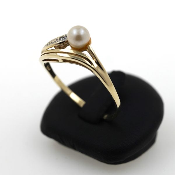 Perlen Ring 585 Gold 14 Kt Gelbgold Diamant Wert 270,-