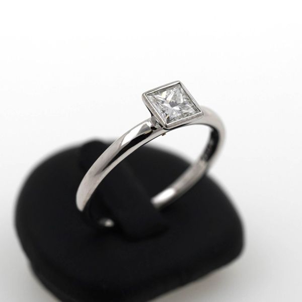 Solitär Ring Weiß Gold 750 Brillant Diamant 0,50 Ct Wert 3320,-