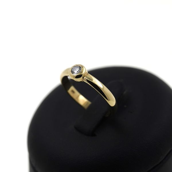 Solitär Ring 585 Gold 14 Kt Diamant 0,16 CT Brillant Damen Verlobung Wert 850,-