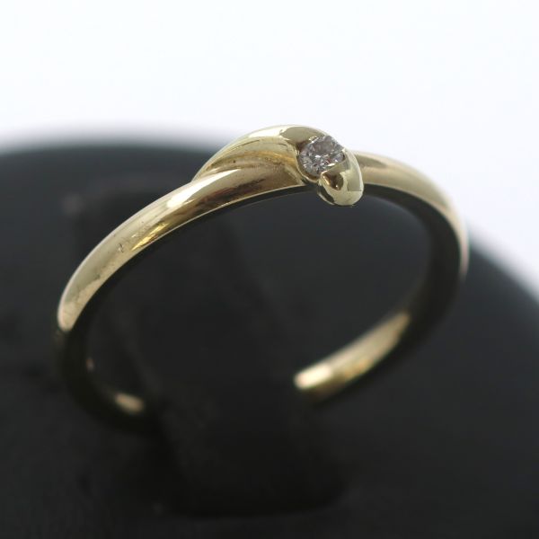 Solitär Ring 585 Gold 14 Karat Diamant 0,03 CT Brillant Gelbgold Wert 330,-