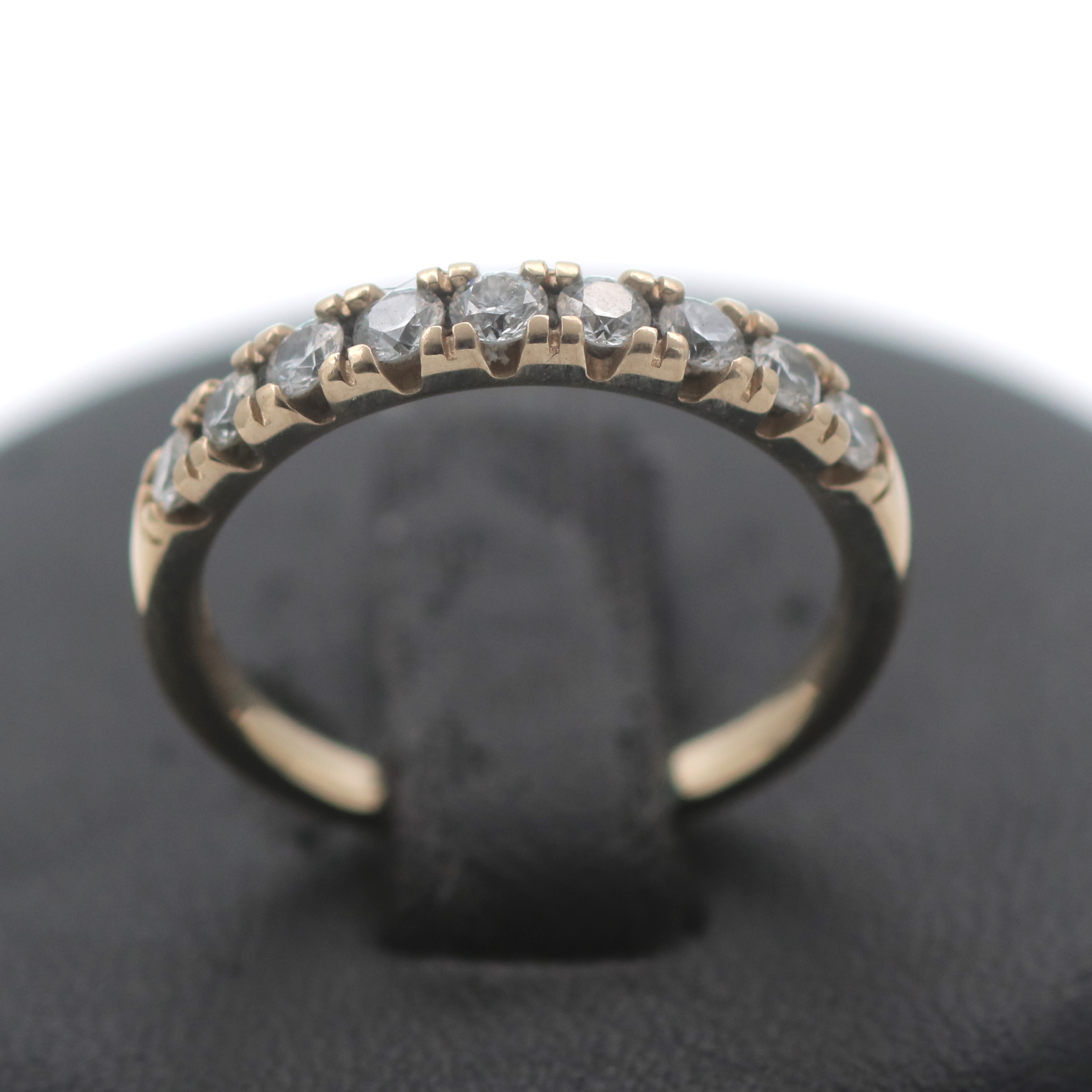 Halbmemory Ring, 585 Weißgold, 17 schwarze Brillanten