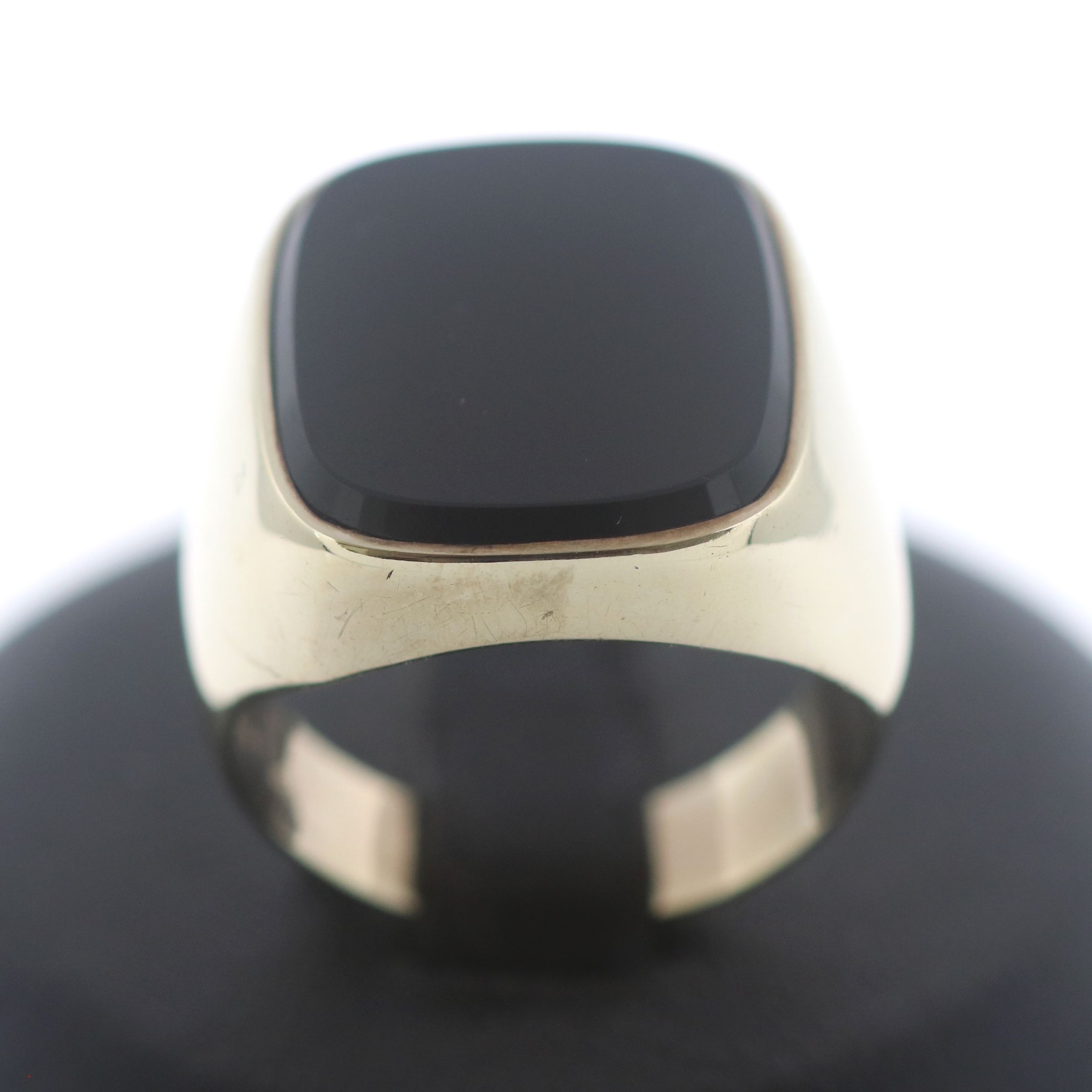 Herren Ring 333 Gold mit Onyx 8 Karat Gelbgold Wert 700,- | Ringe |  Herrenschmuck | Schmuck | Juweliero - Juwelier Online Shop & Goldankauf