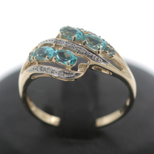 Diamant Ring Farbstein 585 Gold 8 Kt Gelbgold blau Wert 580,-